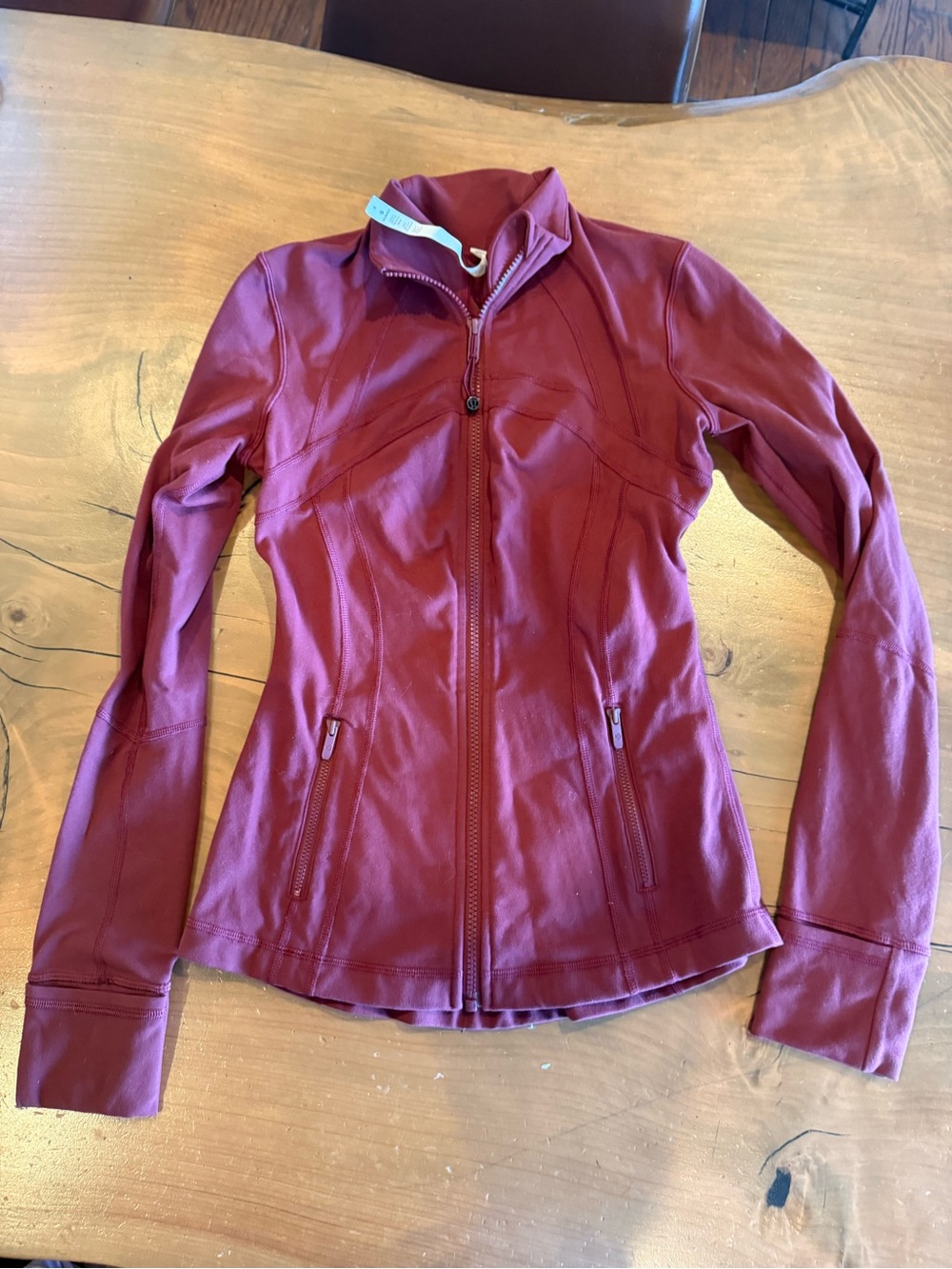 Lululemon Women's Burgundy Zip-Up Jacket - Sleek Lightweight Layer